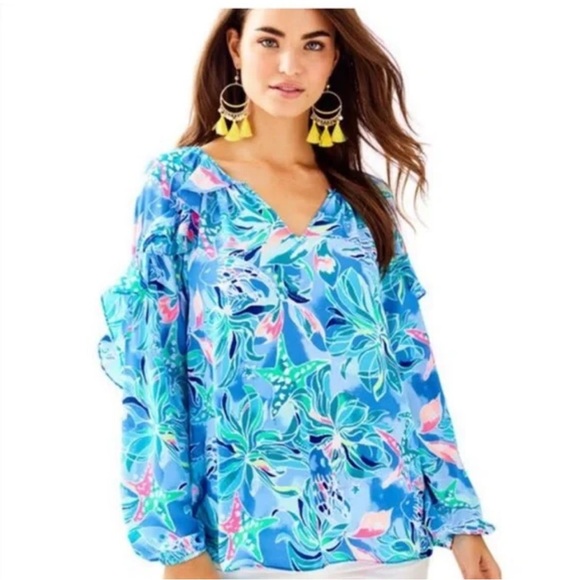 Lilly Pulitzer Tops - Lilly Pulitzer Blue Elora Ruffled Bell Sleeve Blouse S